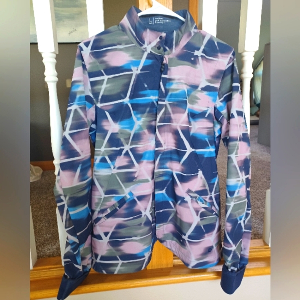 Brooks running hiking jacket